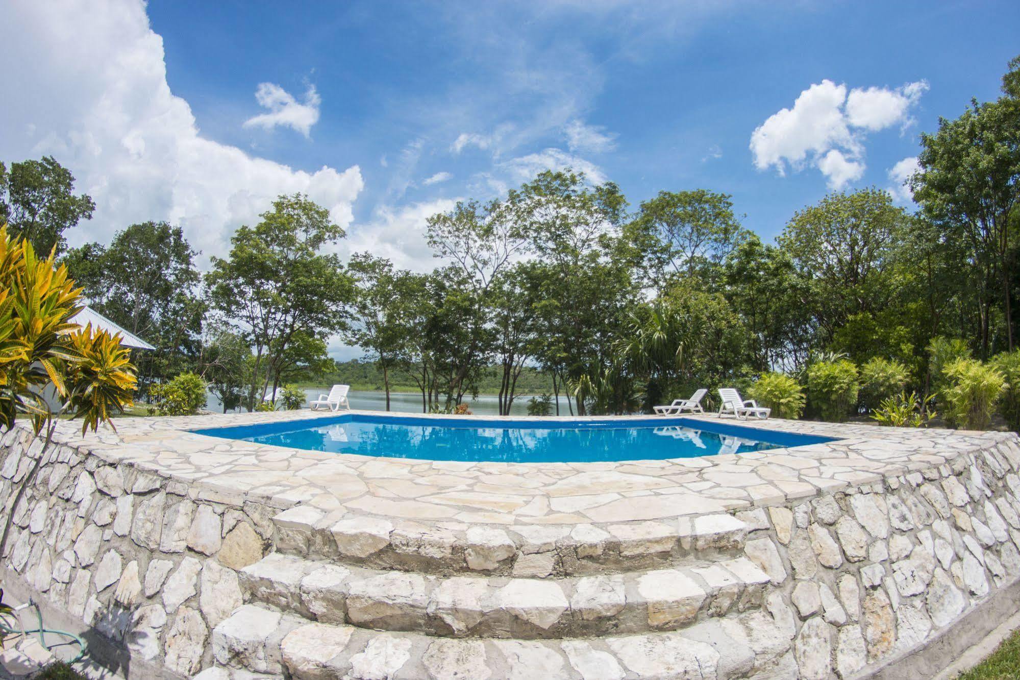 Maya Zac Peten Jungle Lodge 埃尔莱马特 外观 照片