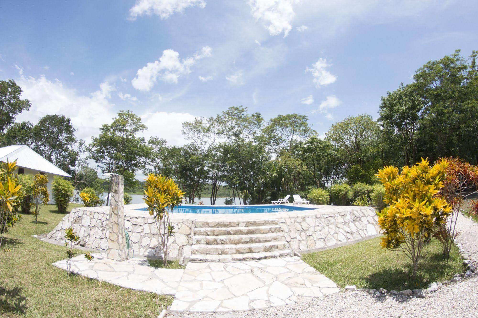 Maya Zac Peten Jungle Lodge 埃尔莱马特 外观 照片