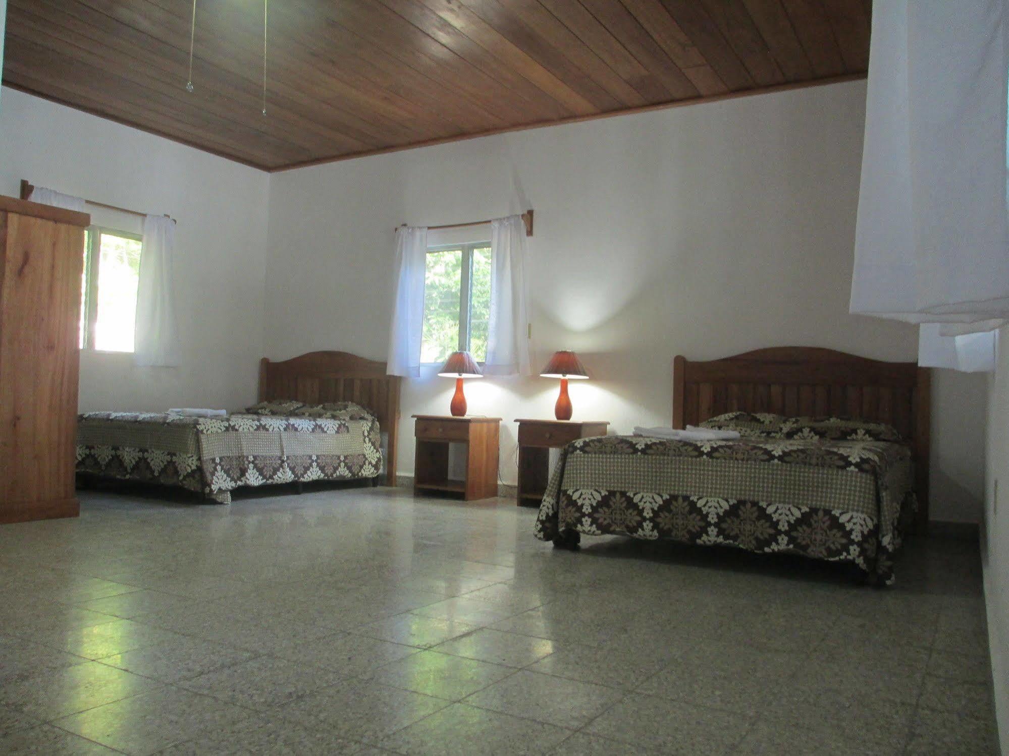 Maya Zac Peten Jungle Lodge 埃尔莱马特 外观 照片