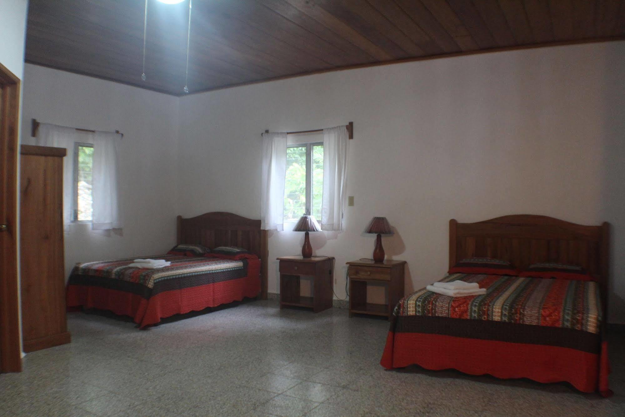 Maya Zac Peten Jungle Lodge 埃尔莱马特 外观 照片